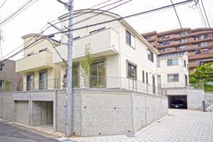 実際の完成状況はほぼパース通りになりました。